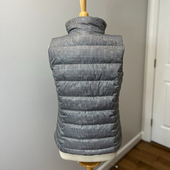 NEW Lands End Black White Check Down Puffer Vest Sz S - Picture 2 of 11